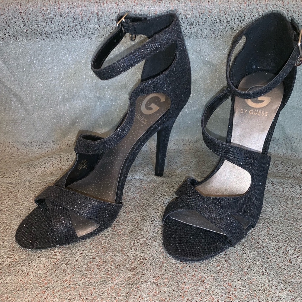 ✨✨👠✨✨G Heels by Guess ✨✨👠✨✨